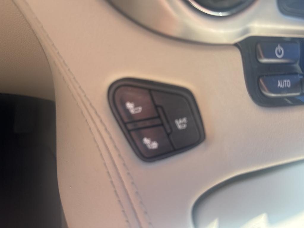 2015 Gmc Yukon 1500 Denali photo 22