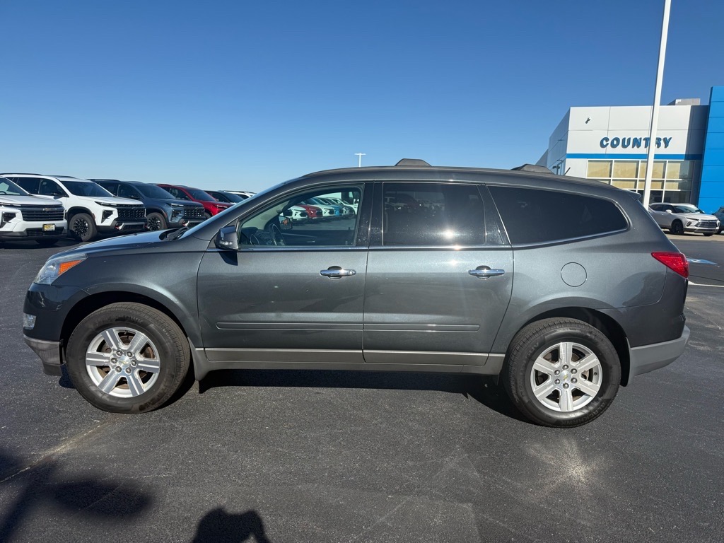 Used 2011 Chevrolet Traverse 1LT with VIN 1GNKRGED2BJ324199 for sale in Herscher, IL