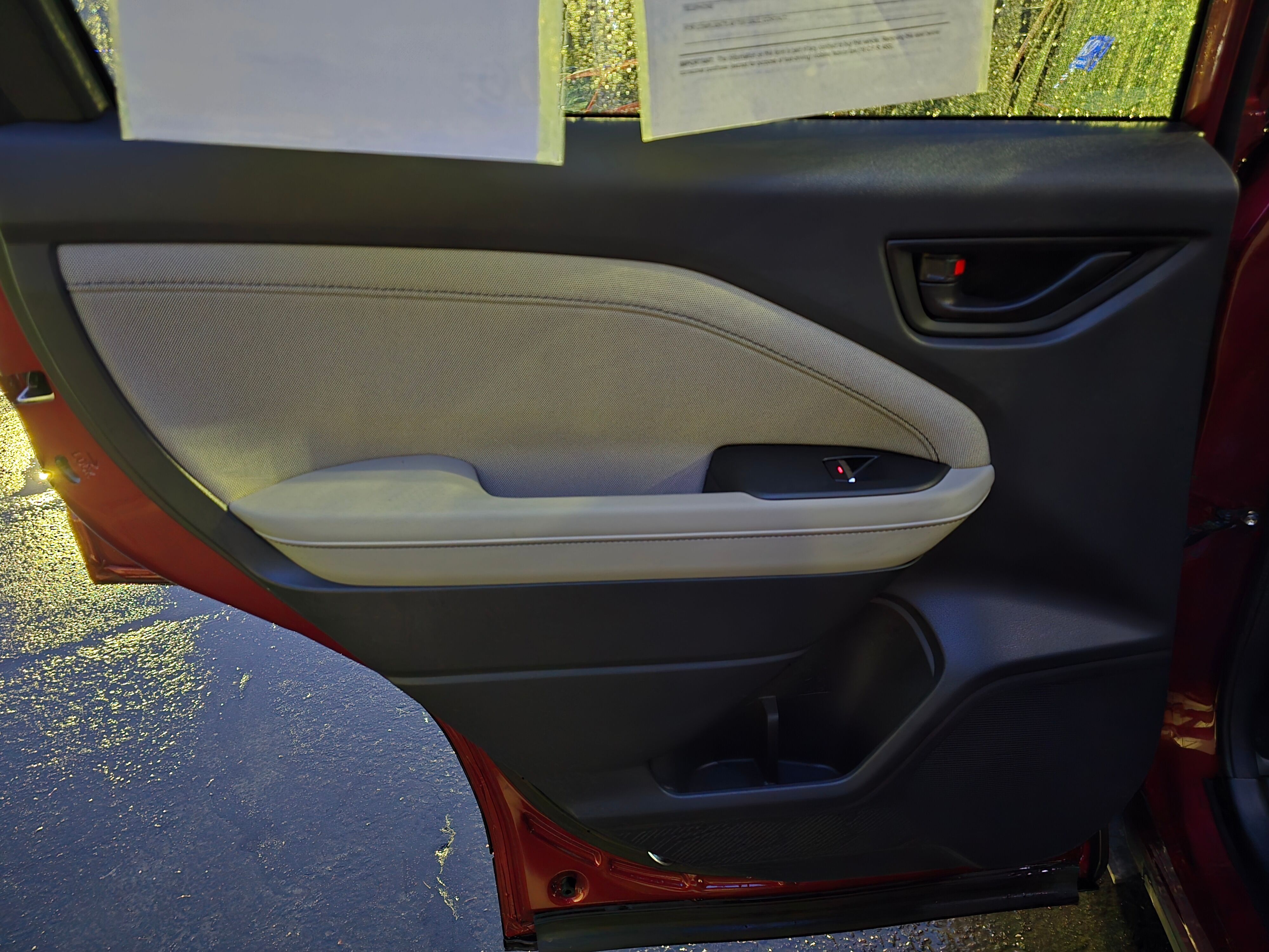 2025 Subaru Forester Premium photo 3