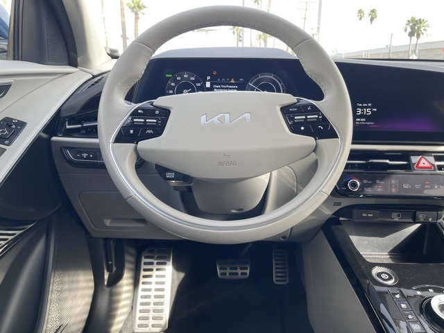 2023 Kia Niro EV Wave photo 3