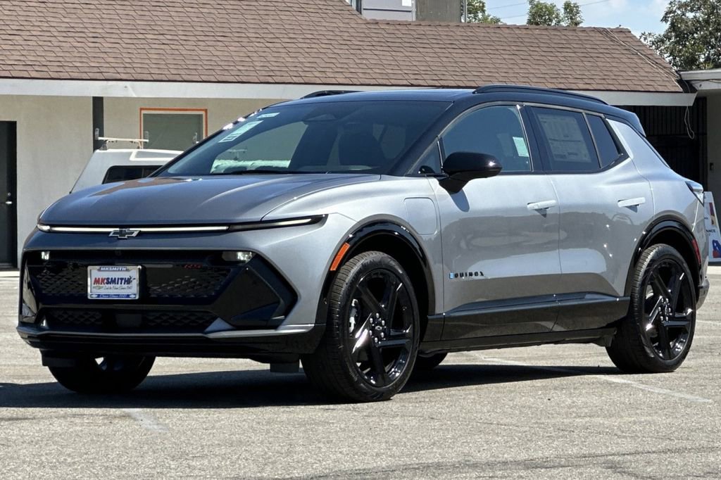 2025 Chevrolet Equinox RS photo 8