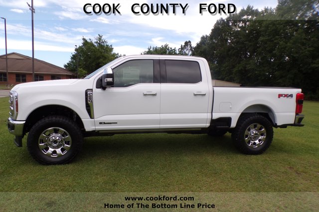 2025 Ford F-250 Lariat photo 4