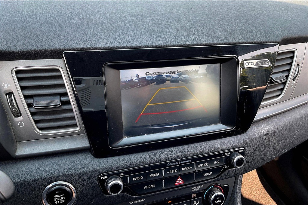 2018 Kia Niro LX photo 10