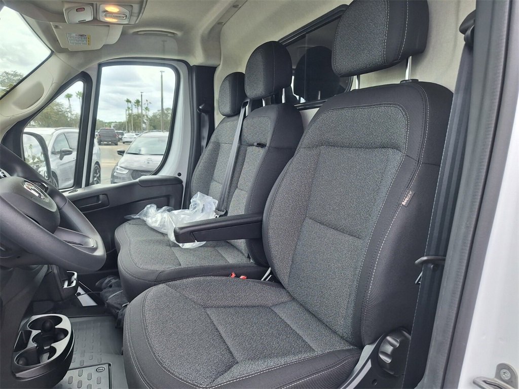 2025 Ram ProMaster 3500 photo 13
