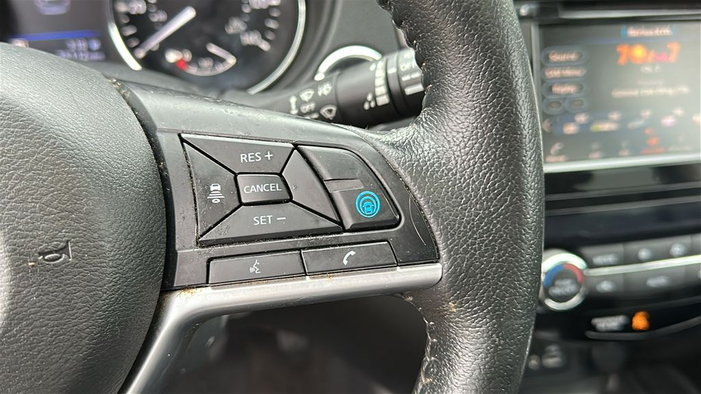 2020 Nissan Rogue SL photo 16
