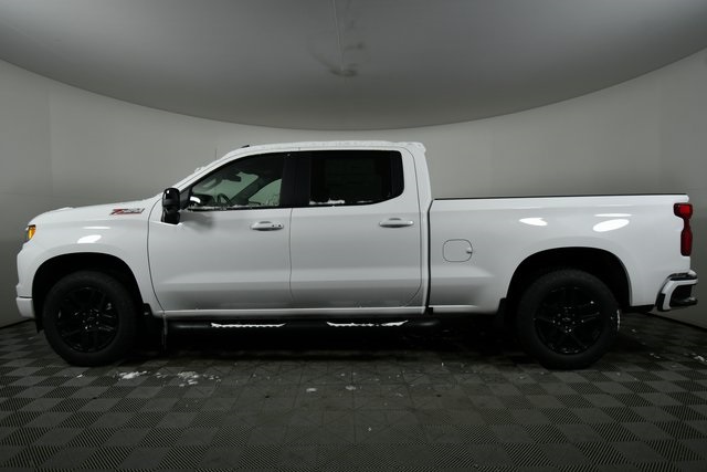 2025 Chevrolet Silverado 1500 RST photo 14