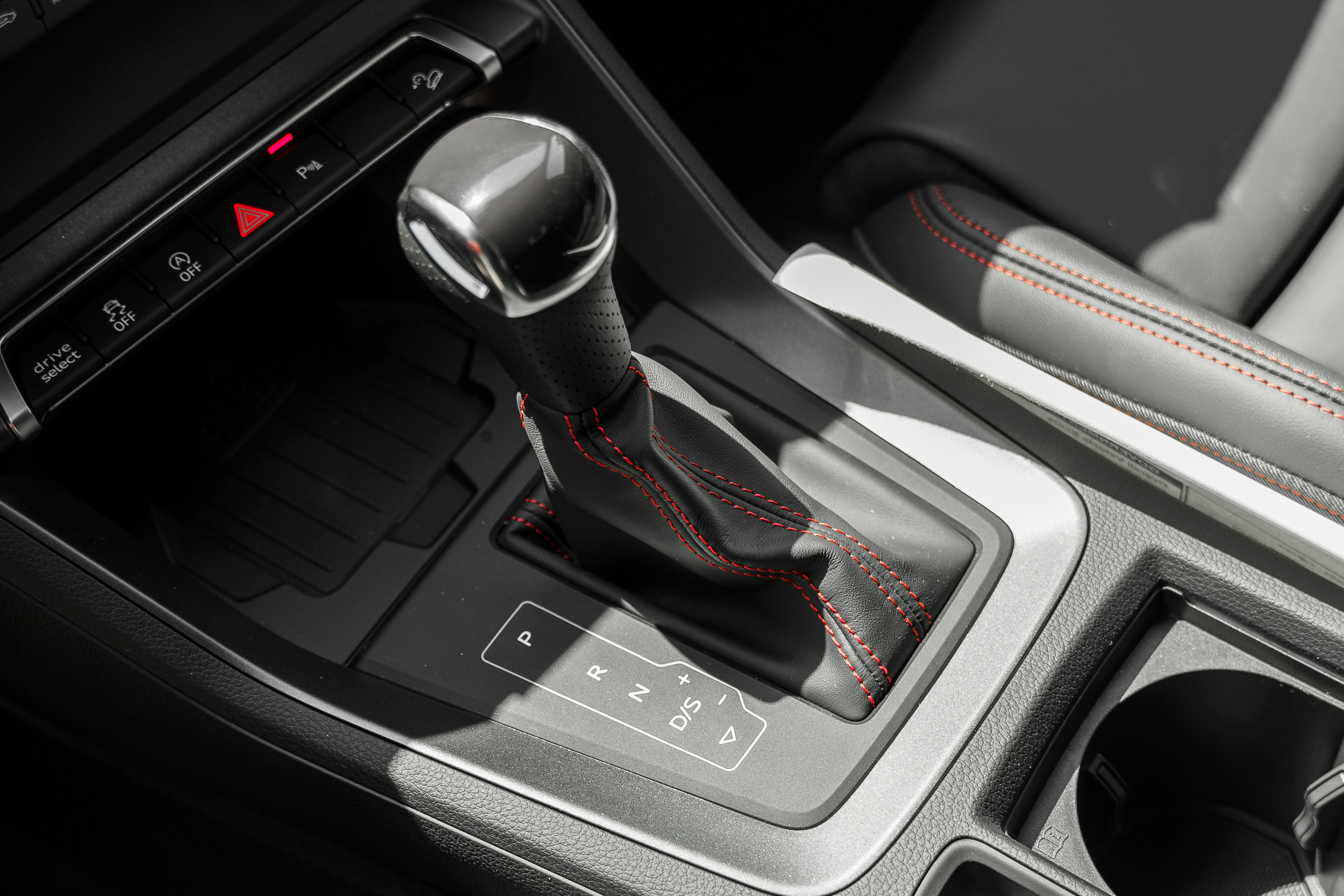 2025 Audi Q3 S line Premium Plus photo 11