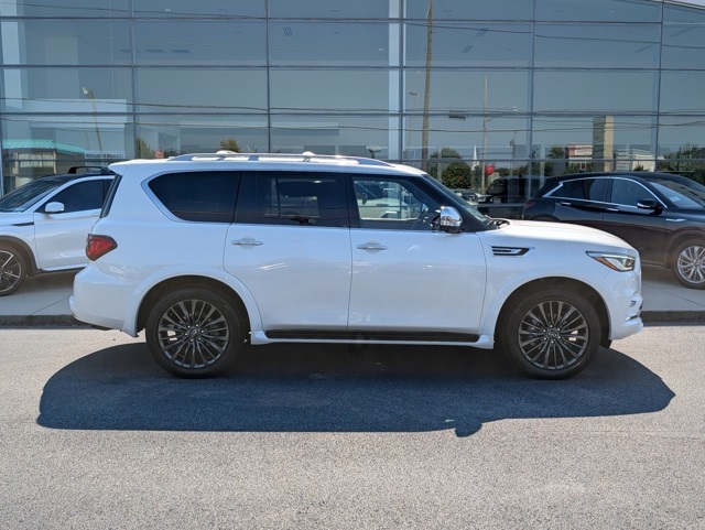 2023 Infiniti QX80 Sensory photo 8