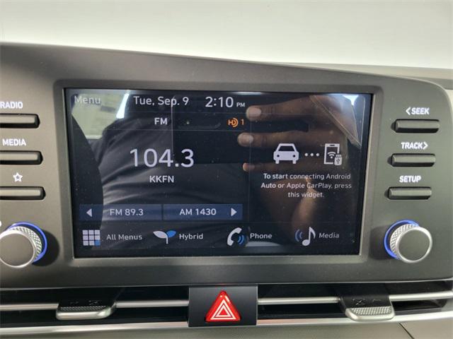 2025 Hyundai Elantra Hybrid Blue photo 13