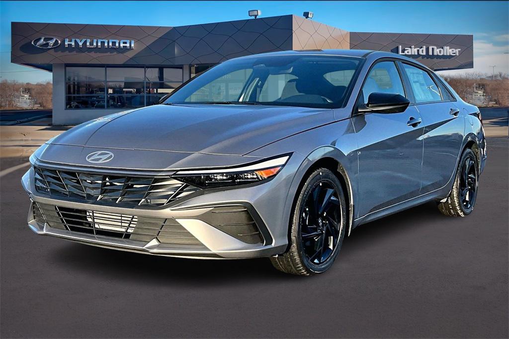 2026 Hyundai Elantra SEL's photo