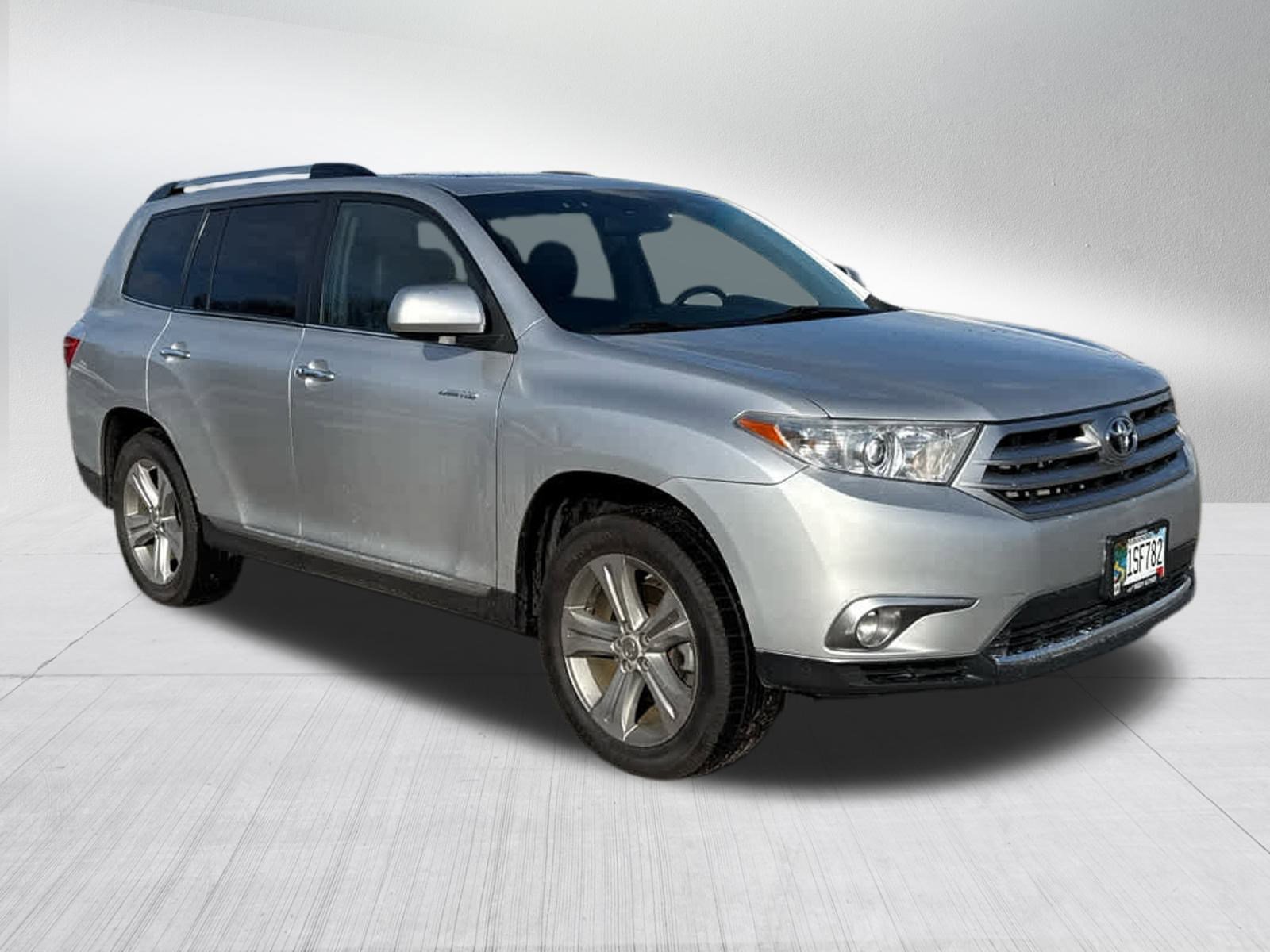 Used 2012 Toyota Highlander Limited with VIN 5TDDK3EHXCS128890 for sale in Coon Rapids, Minnesota