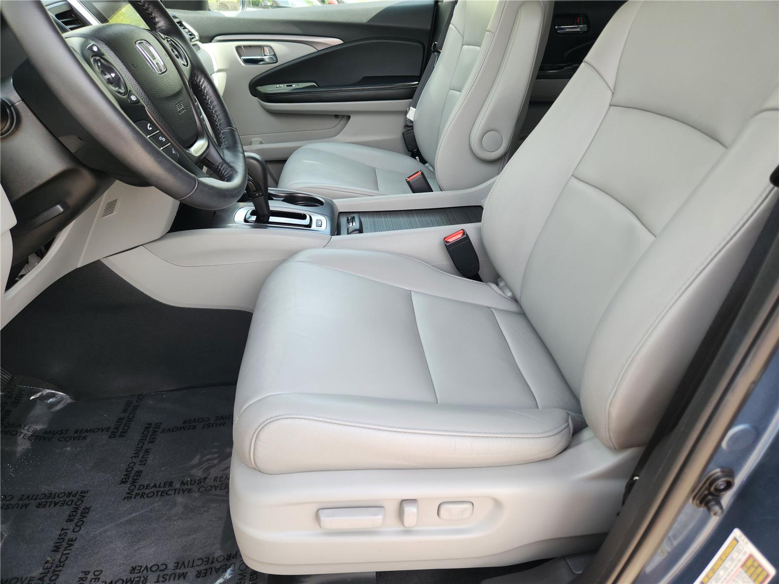 2016 Honda Pilot EX-L photo 10
