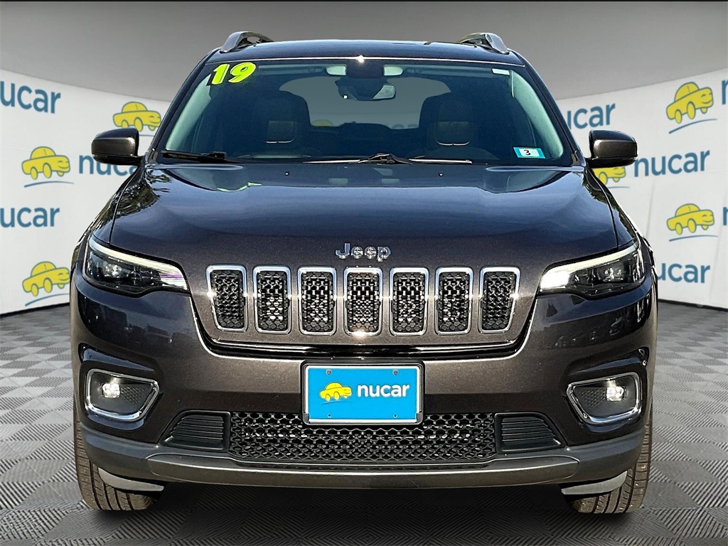 2019 Jeep Cherokee Limited photo 2