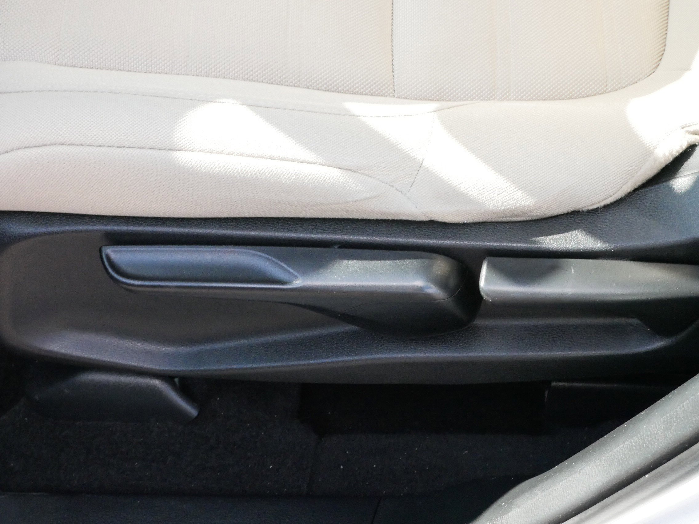 2020 Honda CR-V LX photo 17