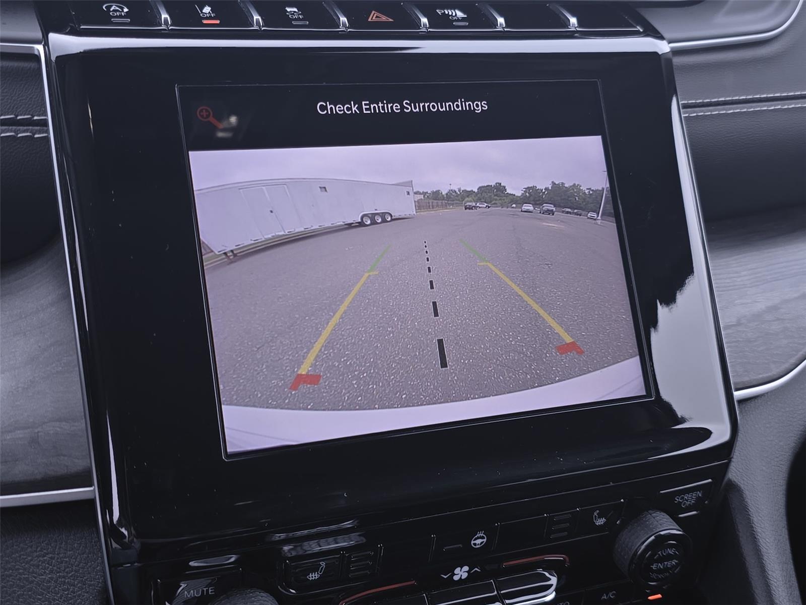 2022 Jeep Grand Cherokee Limited photo 14
