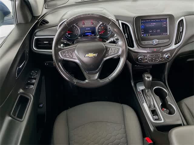 2020 Chevrolet Equinox LT photo 21
