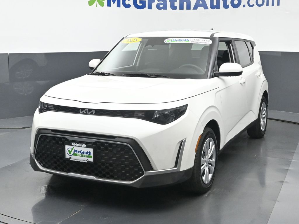 2025 Kia Soul LX photo 4