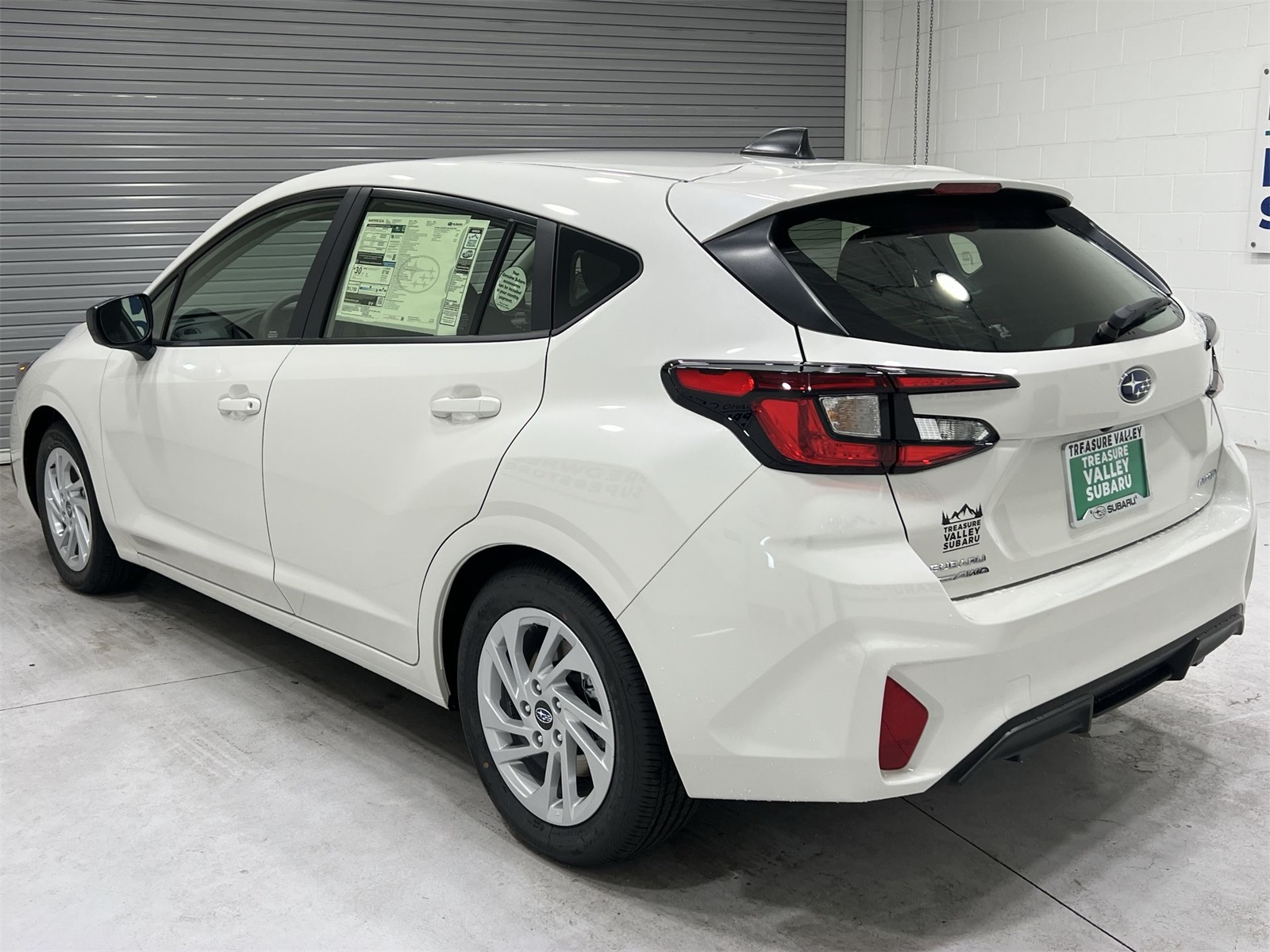 2025 Subaru Impreza Base photo 6