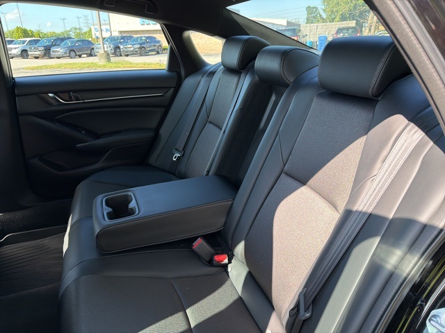2022 Honda Accord Sport 1.5T photo 24