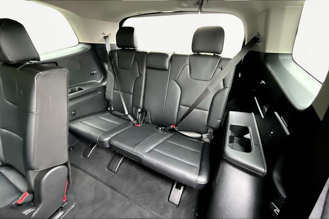 2024 Kia Telluride LX photo 18