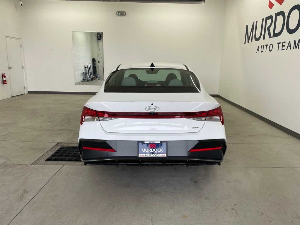 2025 Hyundai Elantra Hybrid Limited photo 6