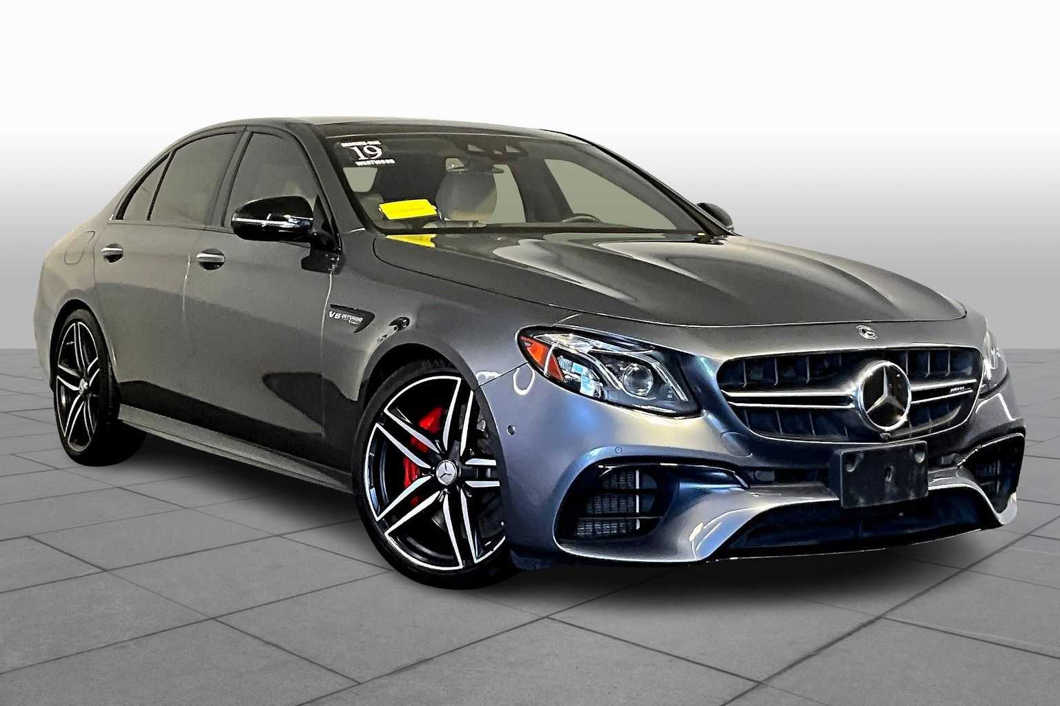 2019 Mercedes Benz E AMG 63 S photo 2