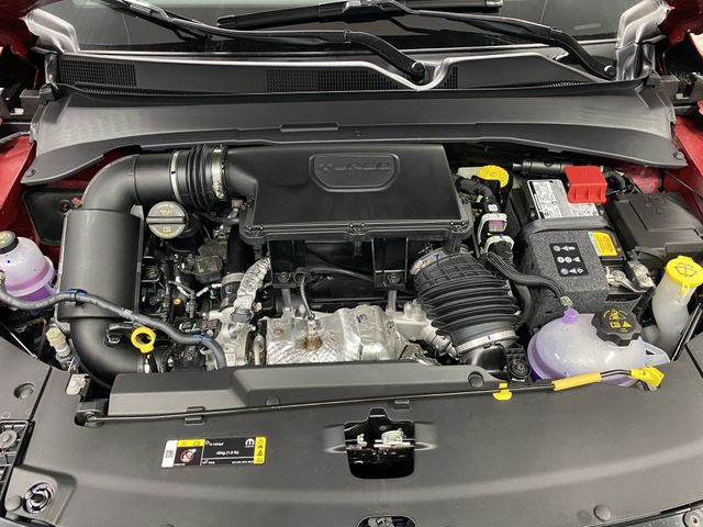2025 Jeep Compass Latitude Altitude Special Edition photo 38