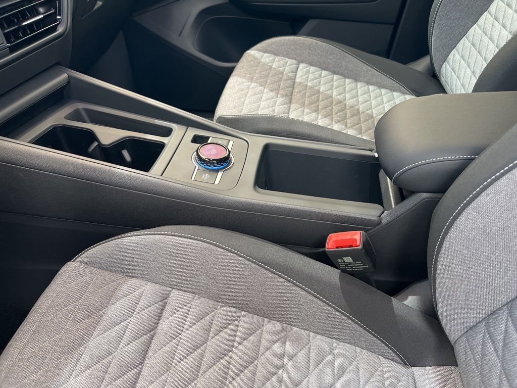 2025 Volkswagen Tiguan S photo 27