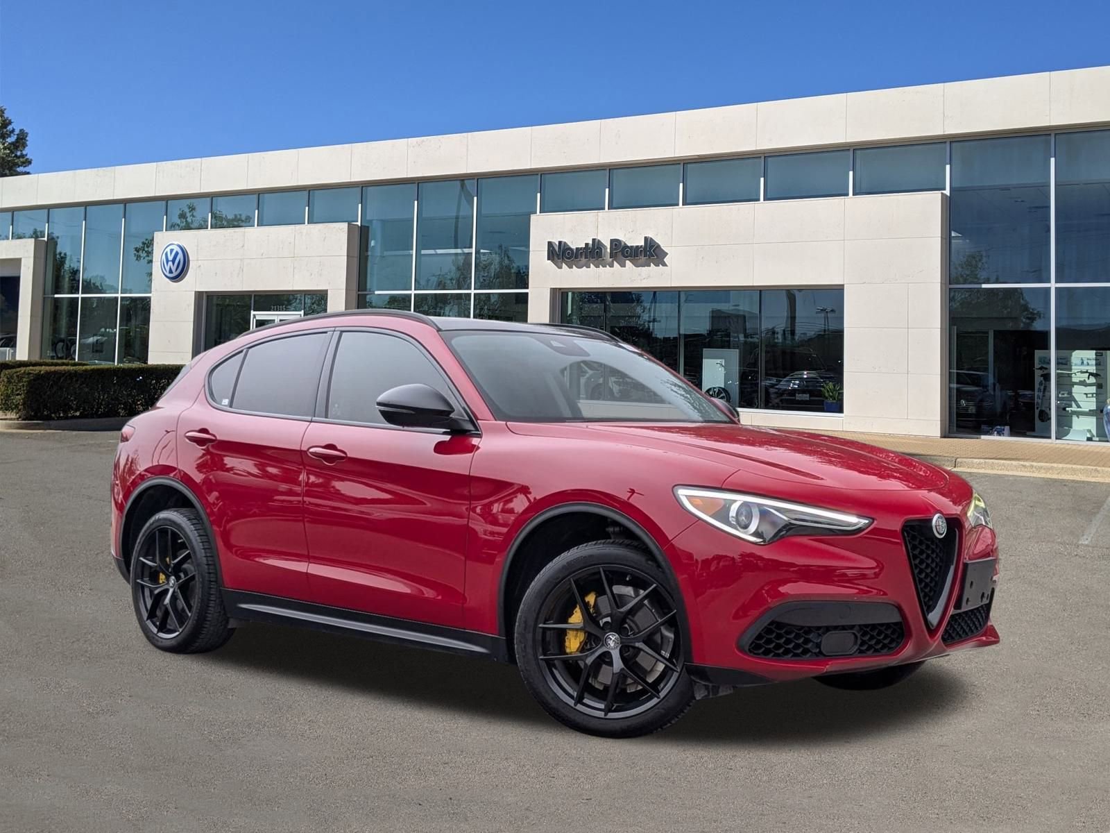 2020 Alfa Romeo Stelvio Base's photo