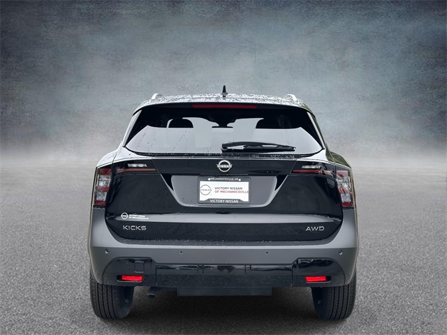 2025 Nissan Kicks SV photo 3