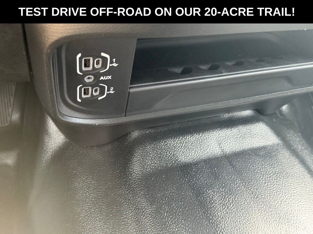 2026 Ram 2500 Tradesman photo 12