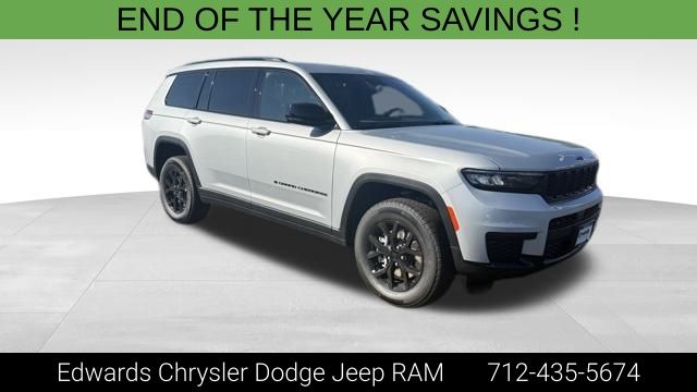 2025 Jeep Grand Cherokee L Altitude's photo