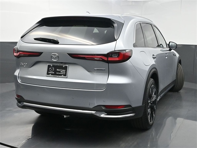 2024 Mazda CX-90 Premium photo 3