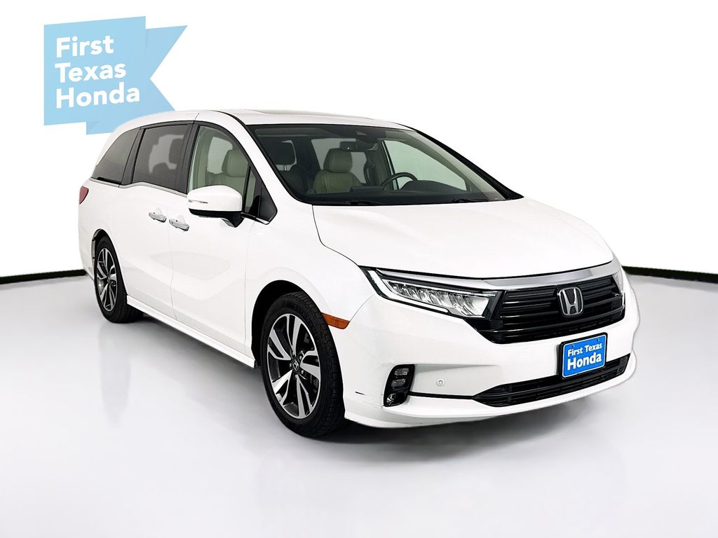 2021 Honda Odyssey Touring's photo