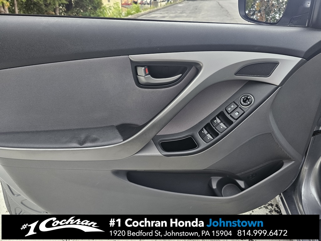2016 Hyundai Elantra SE photo 13