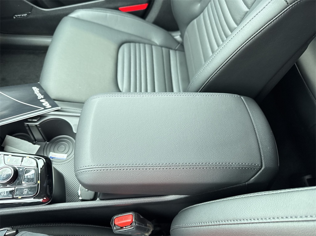 2025 Kia Sportage SX Prestige photo 26