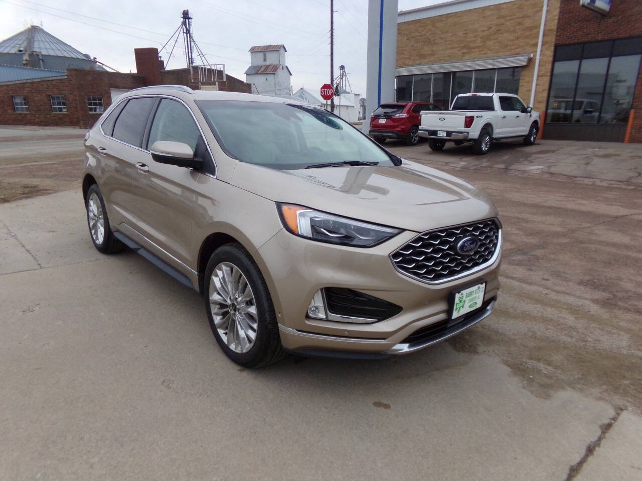 2021 Ford Edge Titanium