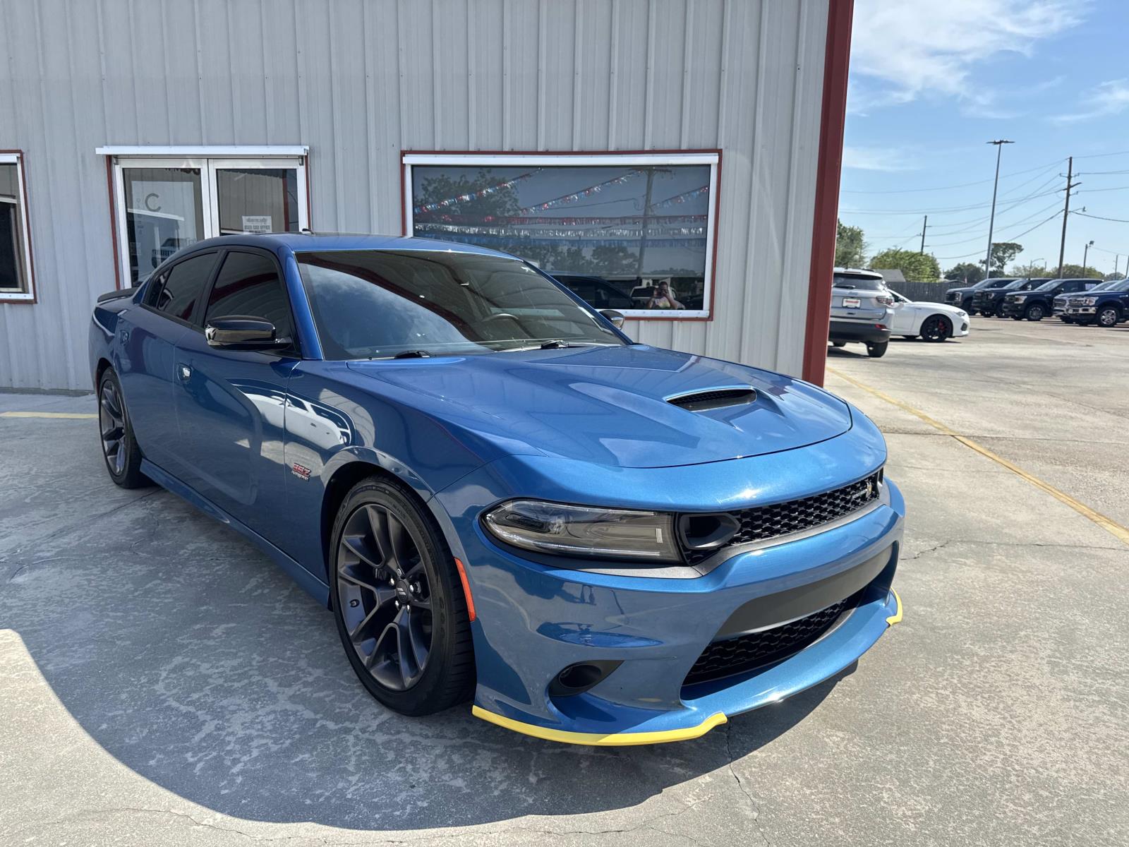 2023 Dodge Charger Scat Pack photo 2