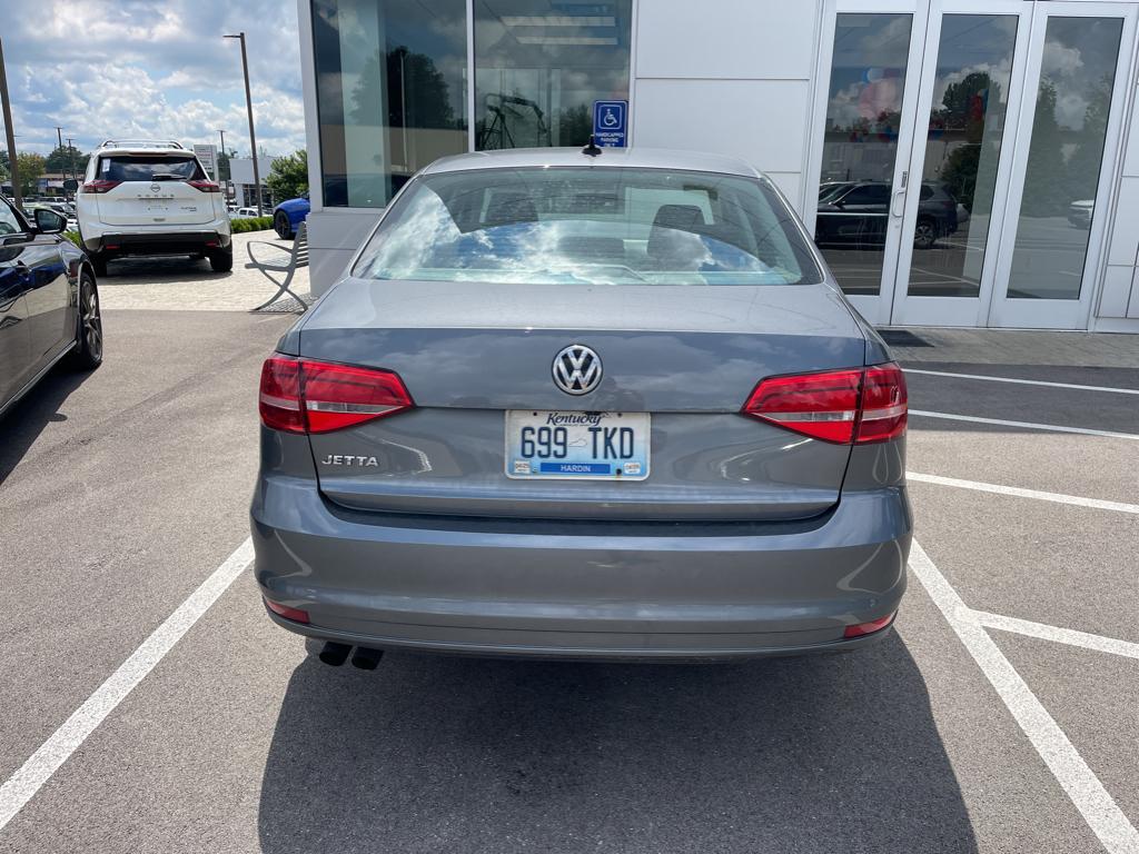 2015 Volkswagen Jetta 2.0 S photo 3