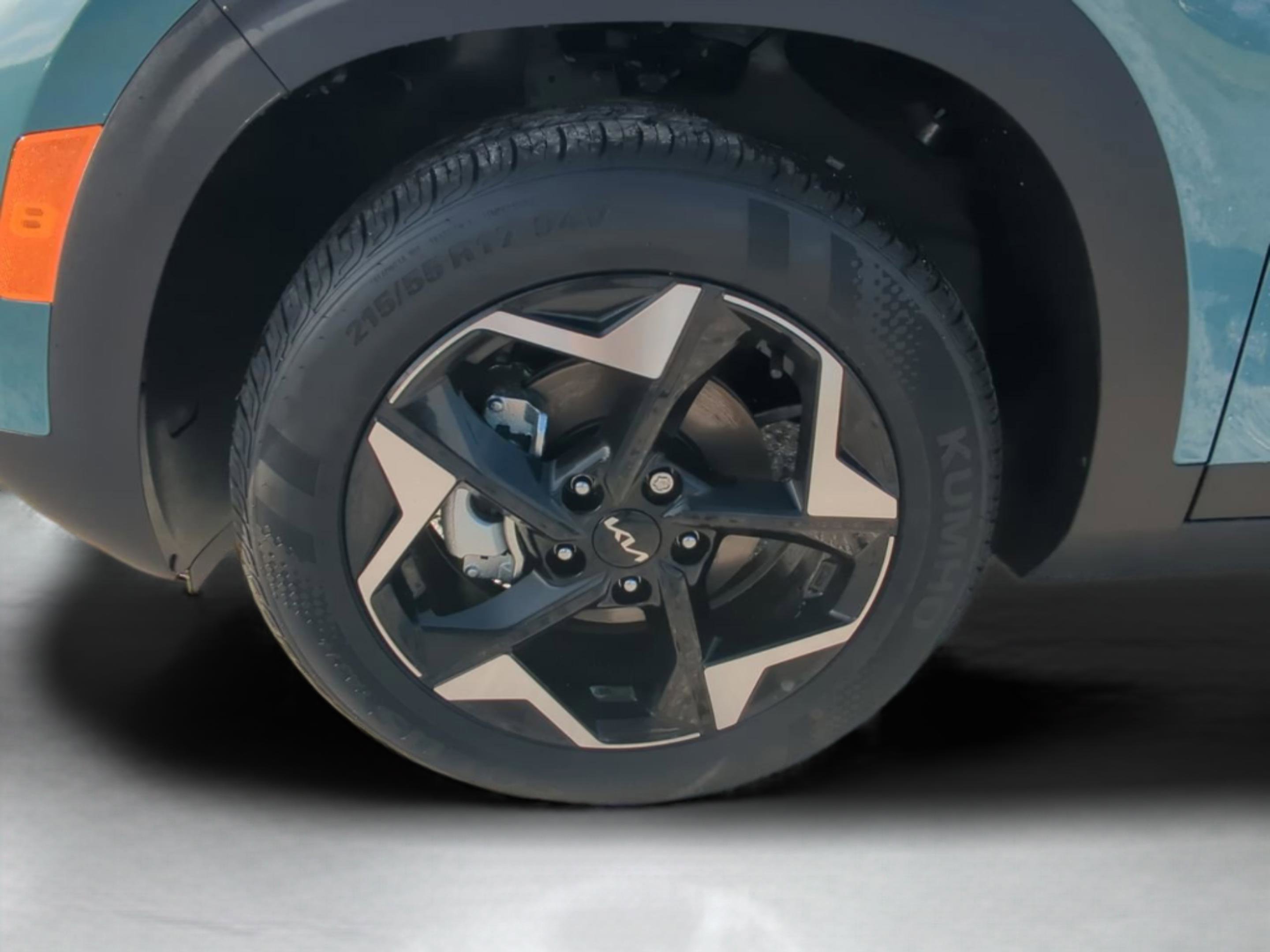 2026 Kia Seltos S photo 7