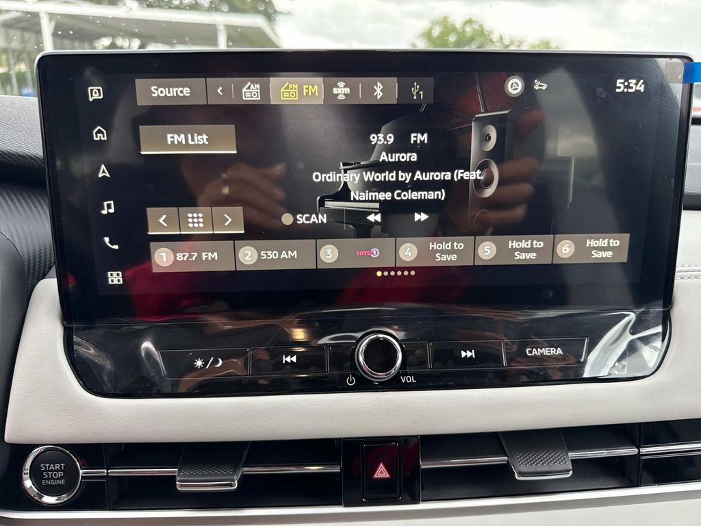 2025 Mitsubishi Outlander SE photo 24