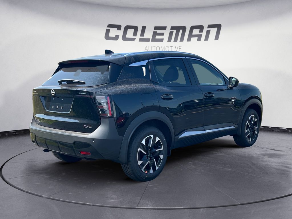 2025 Nissan Kicks SV photo 4