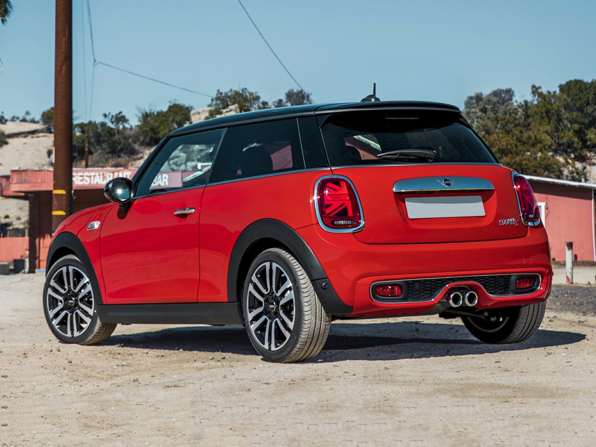 2020 MINI Hardtop 2 Door John Cooper Works's photo