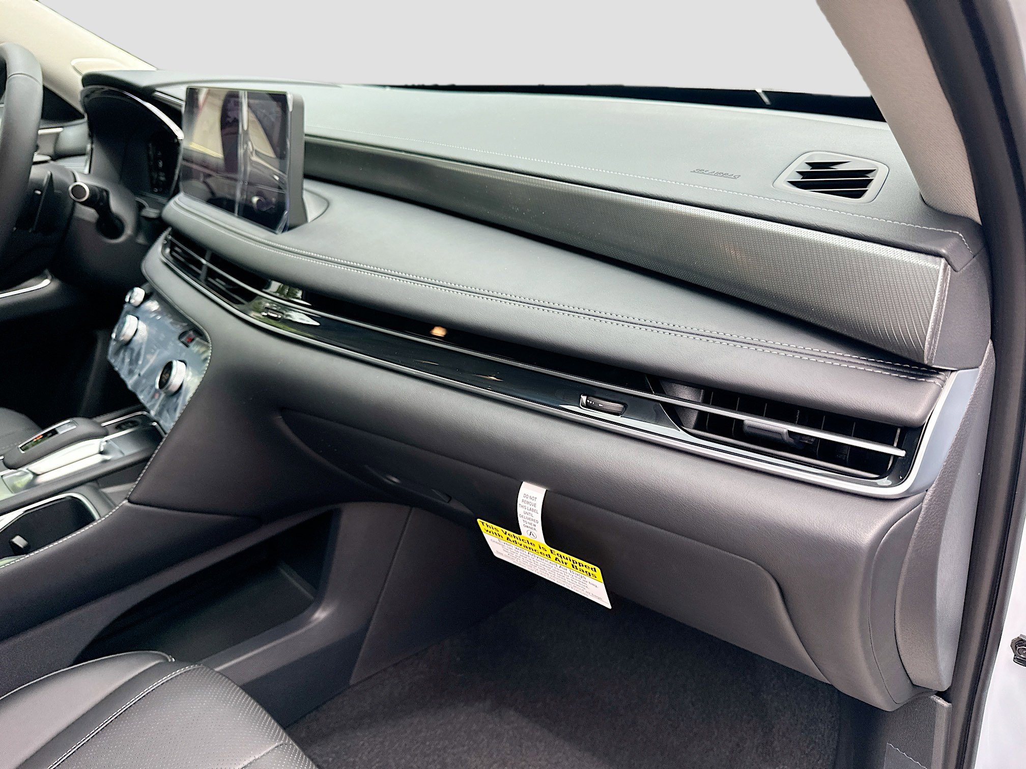2026 Infiniti QX60 Luxe photo 23