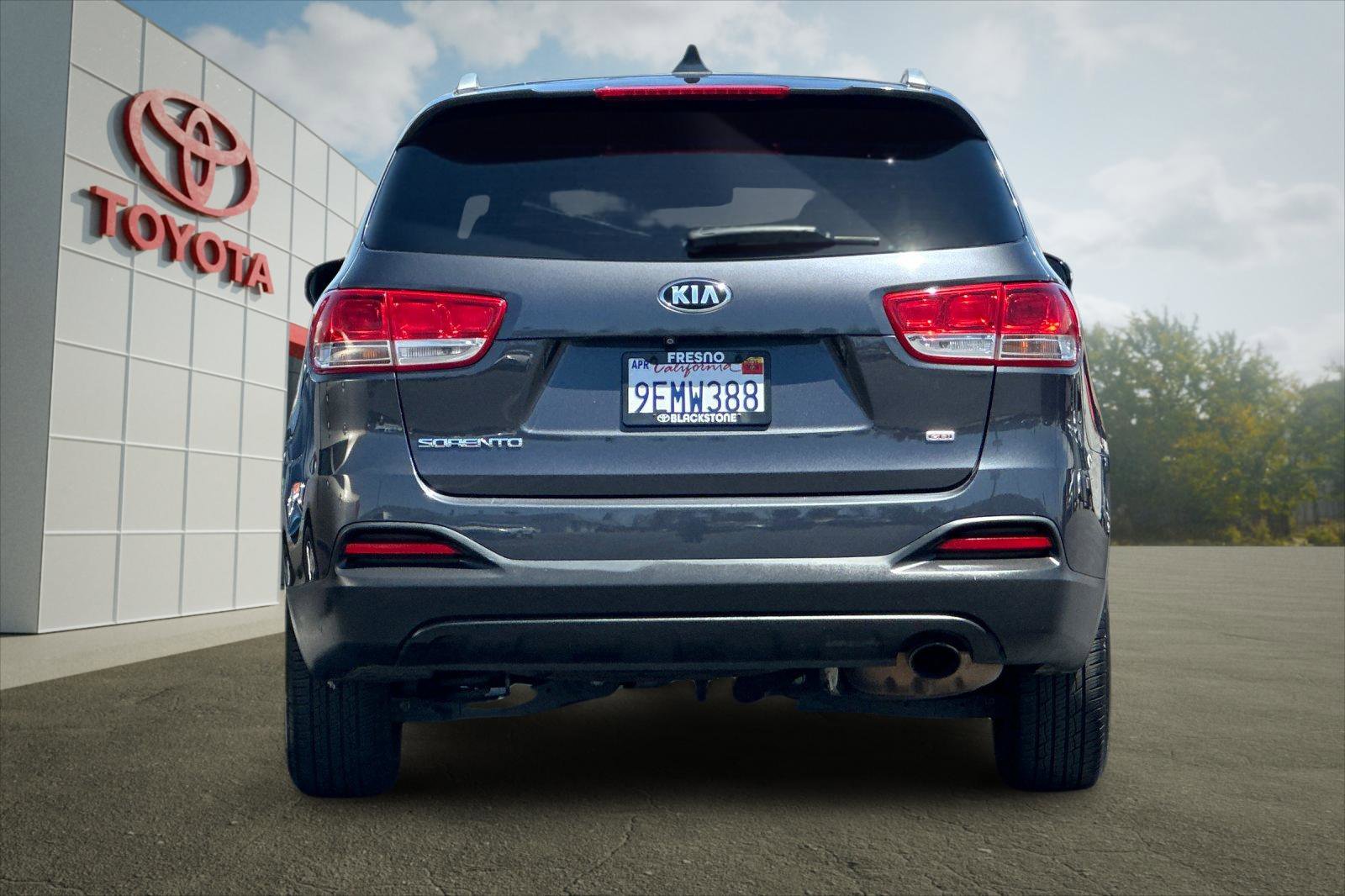 2018 Kia Sorento LX photo 4