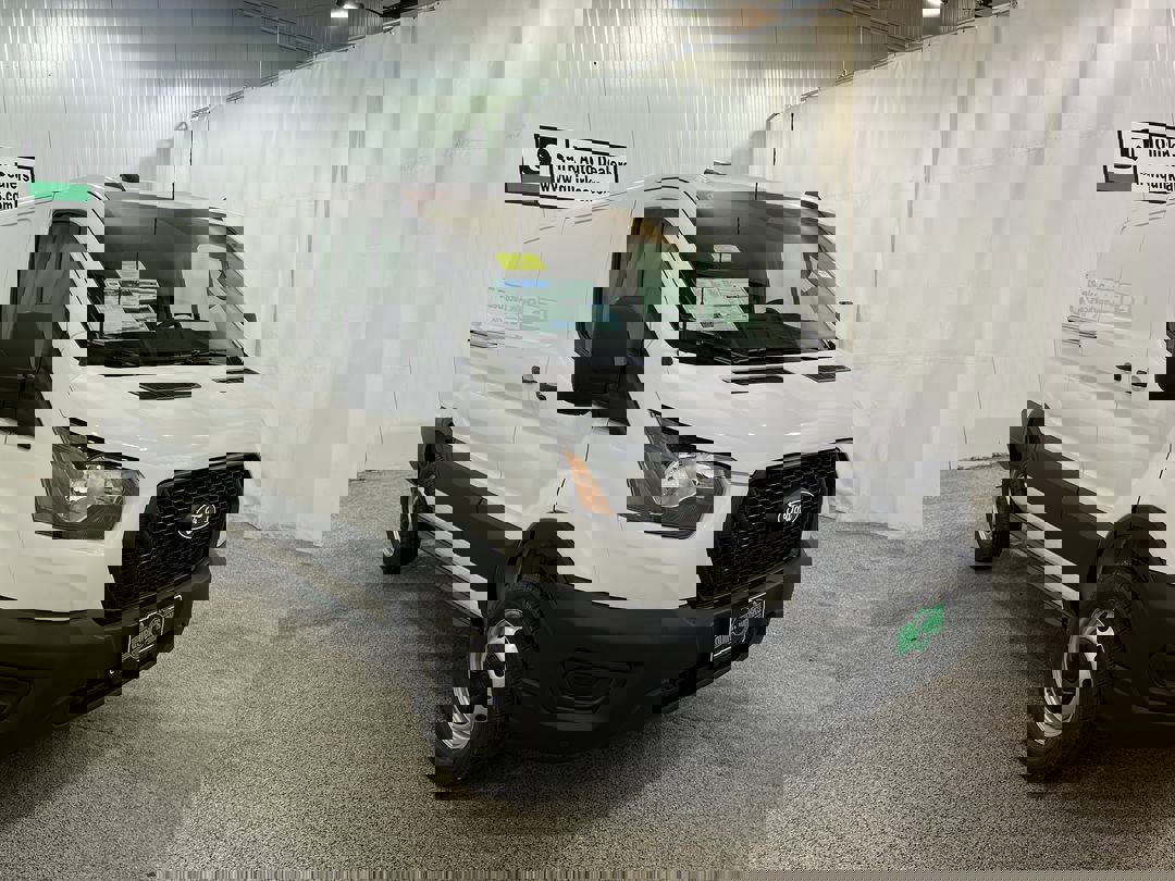 2026 Ford Transit Van Base's photo