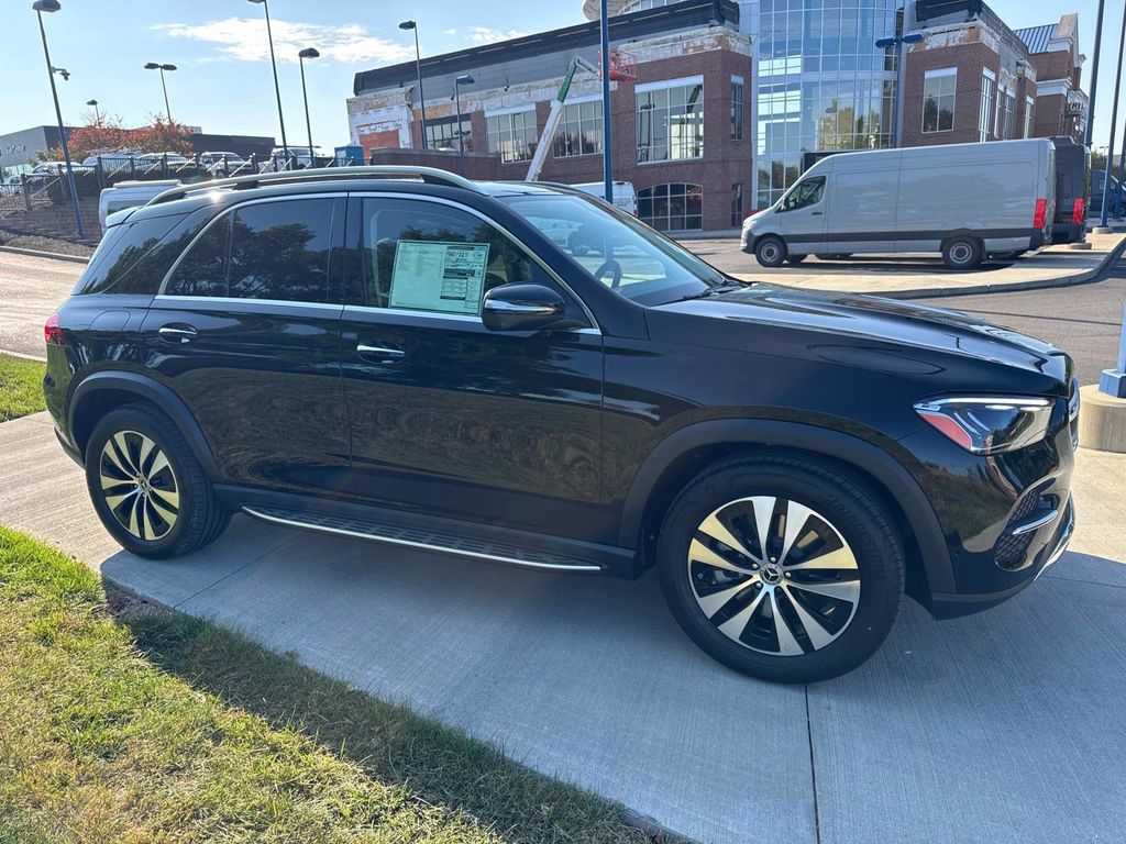 2026 Mercedes Benz GLE 450e 4MATIC photo 7