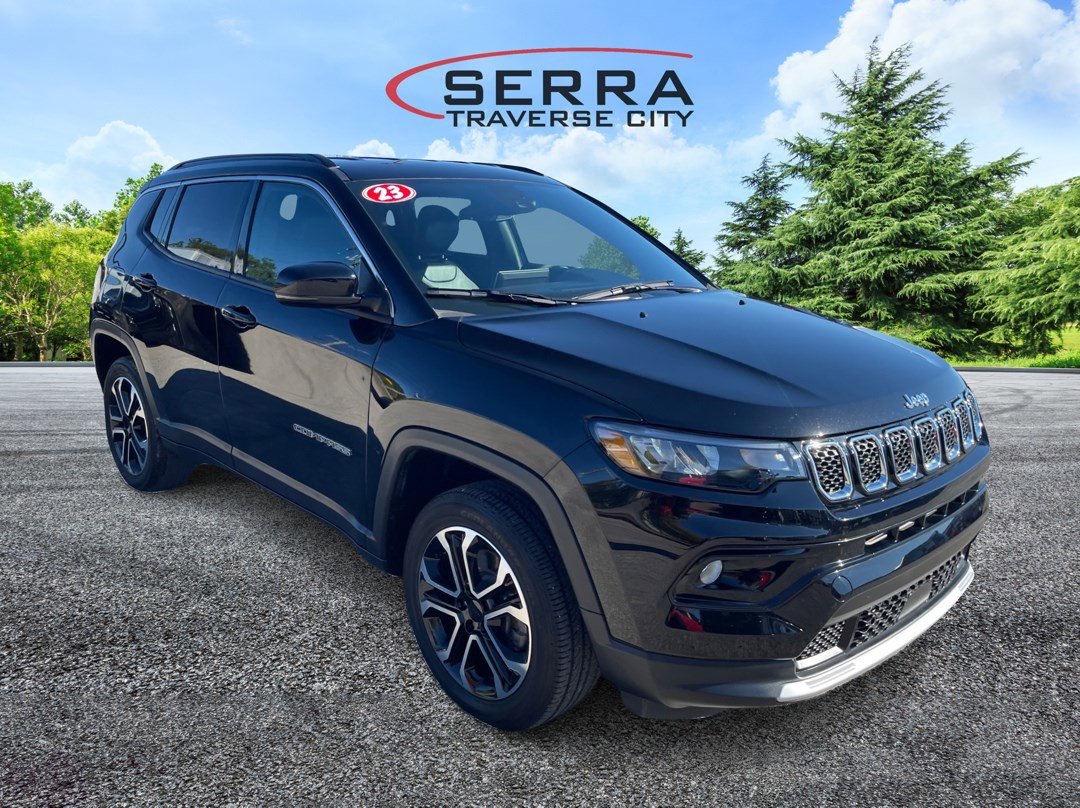 2023 Jeep Compass Limited photo 3
