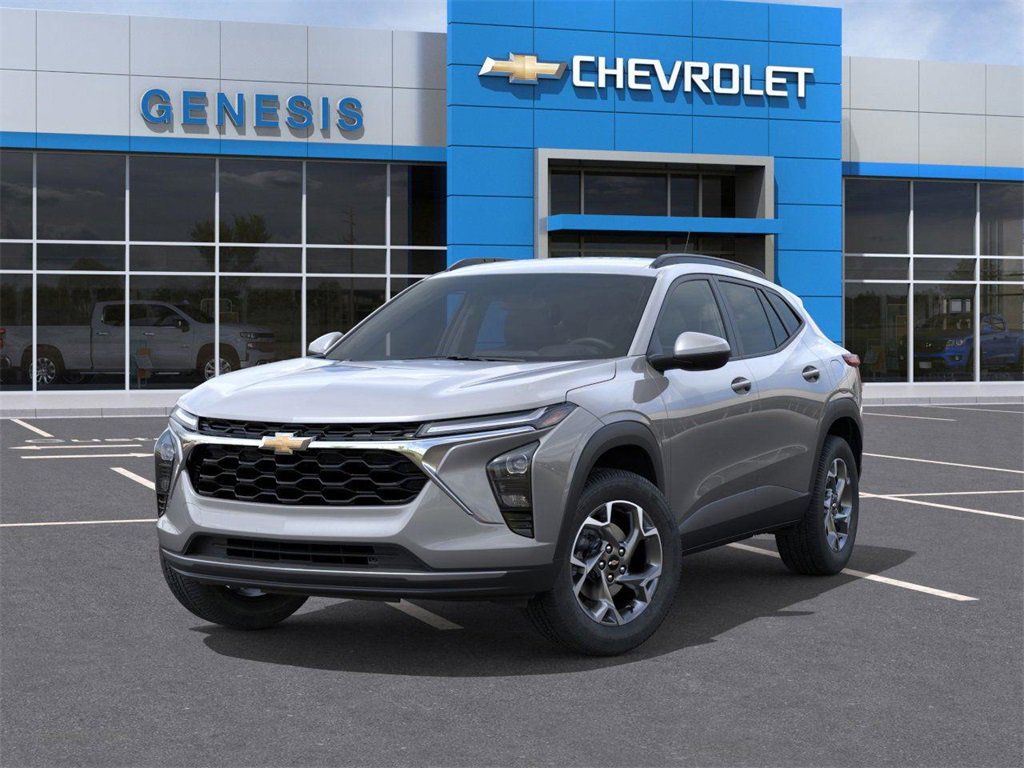 2025 Chevrolet Trax LT photo 3