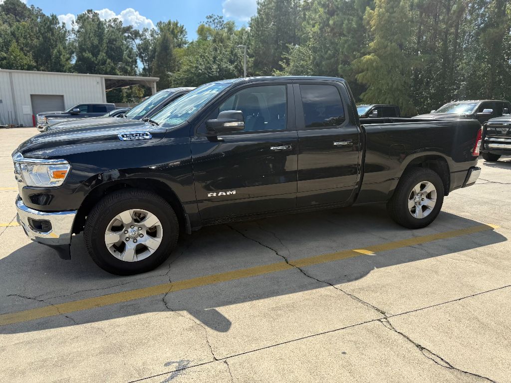 2020 Ram 1500 Big Horn photo 3